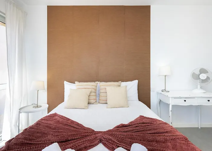 Apartmán Seafront Penthouse In *