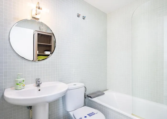 Апартаменты Seafront Penthouse In